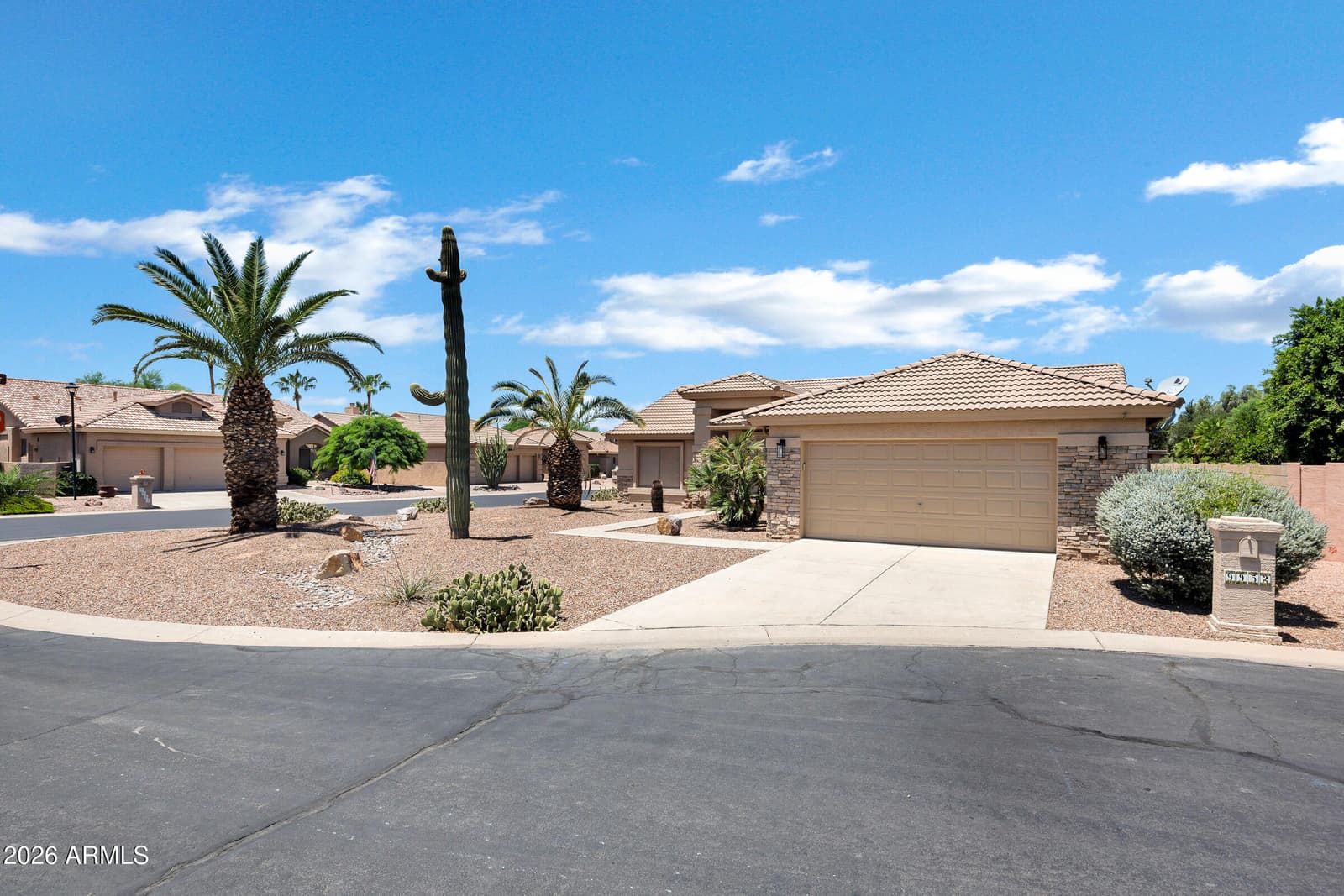 9952 E Emerald Drive, Sun Lakes, AZ 85248 — photo 2 of 38