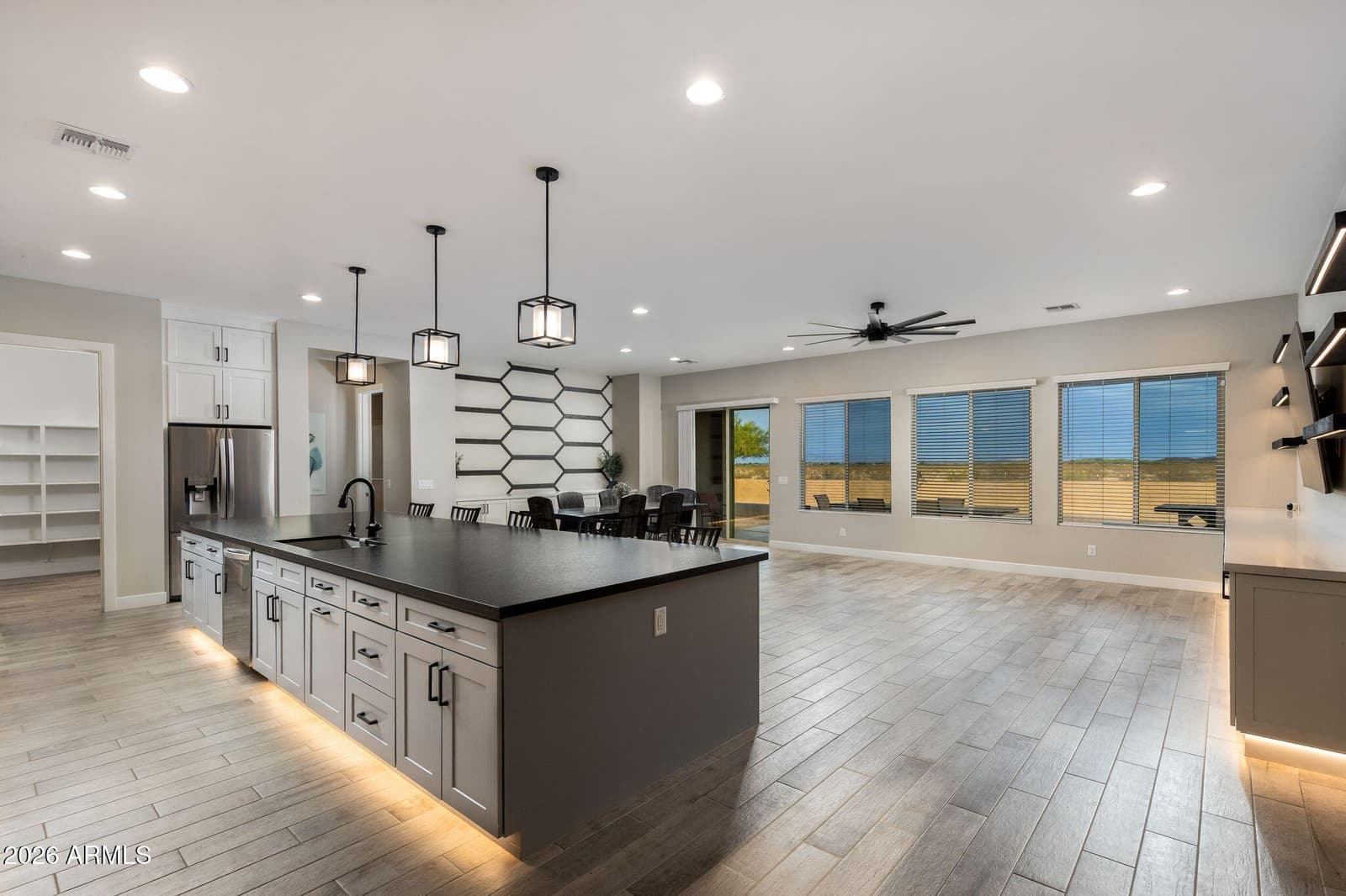223 W FAIRFIELD Street, San Tan Valley, AZ 85143 — photo 8 of 62