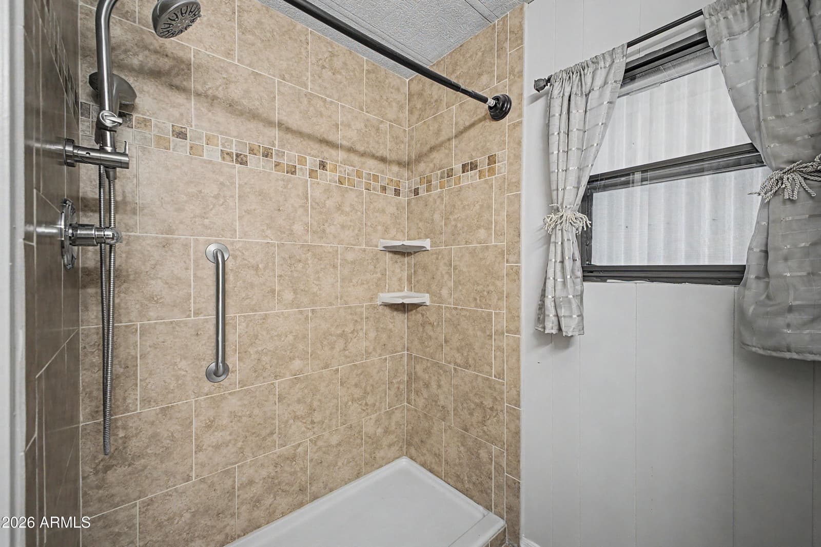 8646 E DULCIANA Avenue, Mesa, AZ 85208 — photo 20 of 25