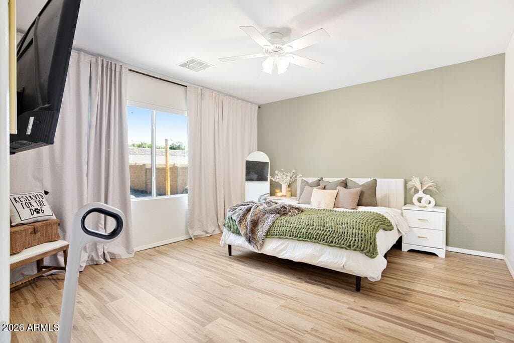 7124 W PALMAIRE Avenue W, Glendale, AZ 85303 — photo 13 of 33