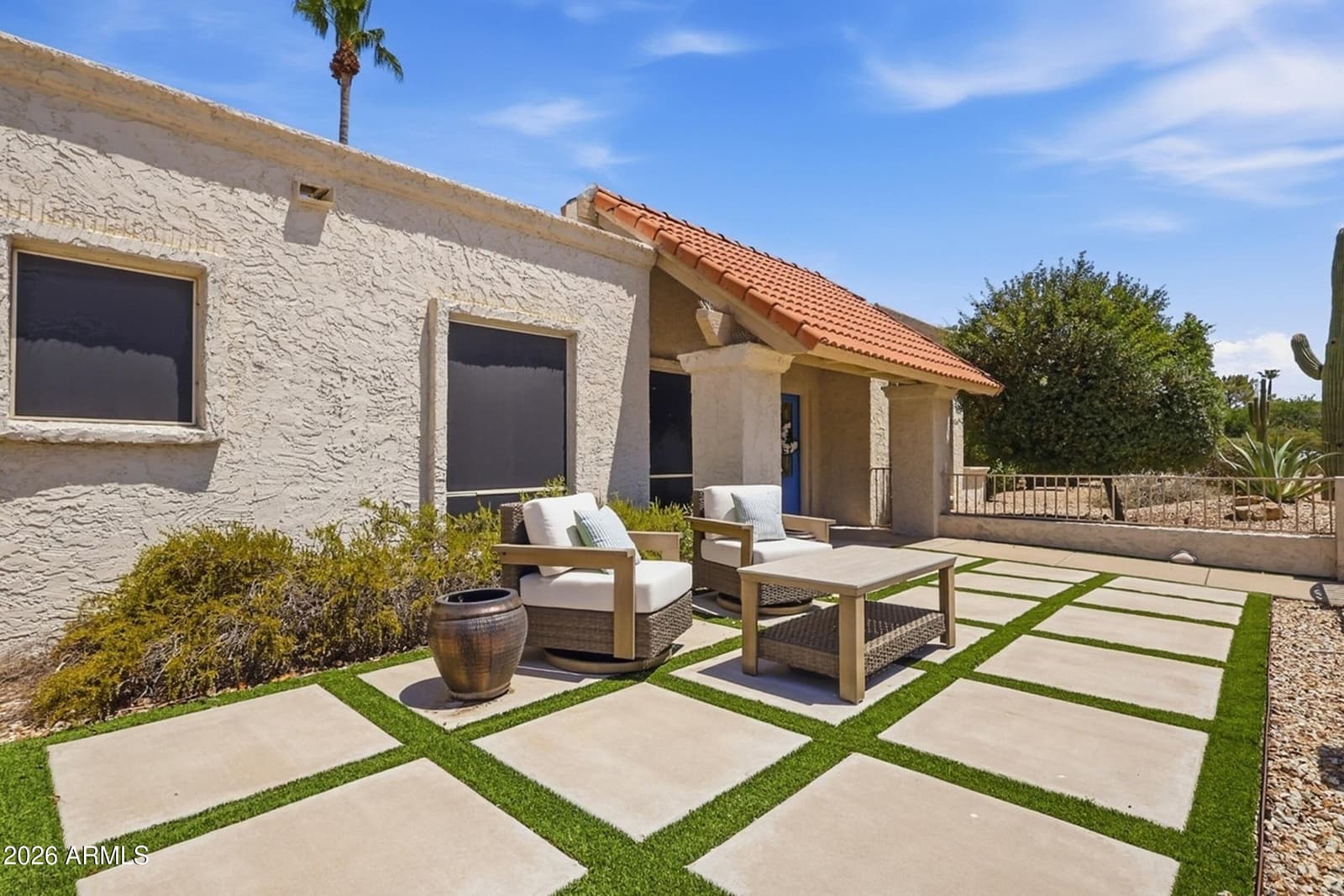 11041 N 44TH Street, Phoenix, AZ 85028 — photo 2 of 41