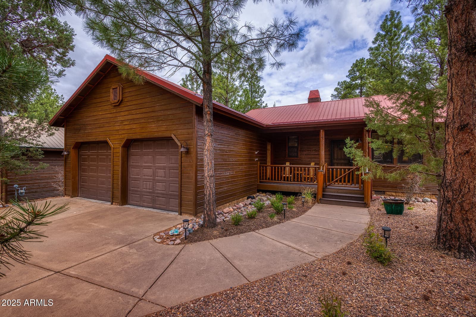 3020 W LODGEPOLE Lane, Show Low, AZ 85901 — photo 1 of 37