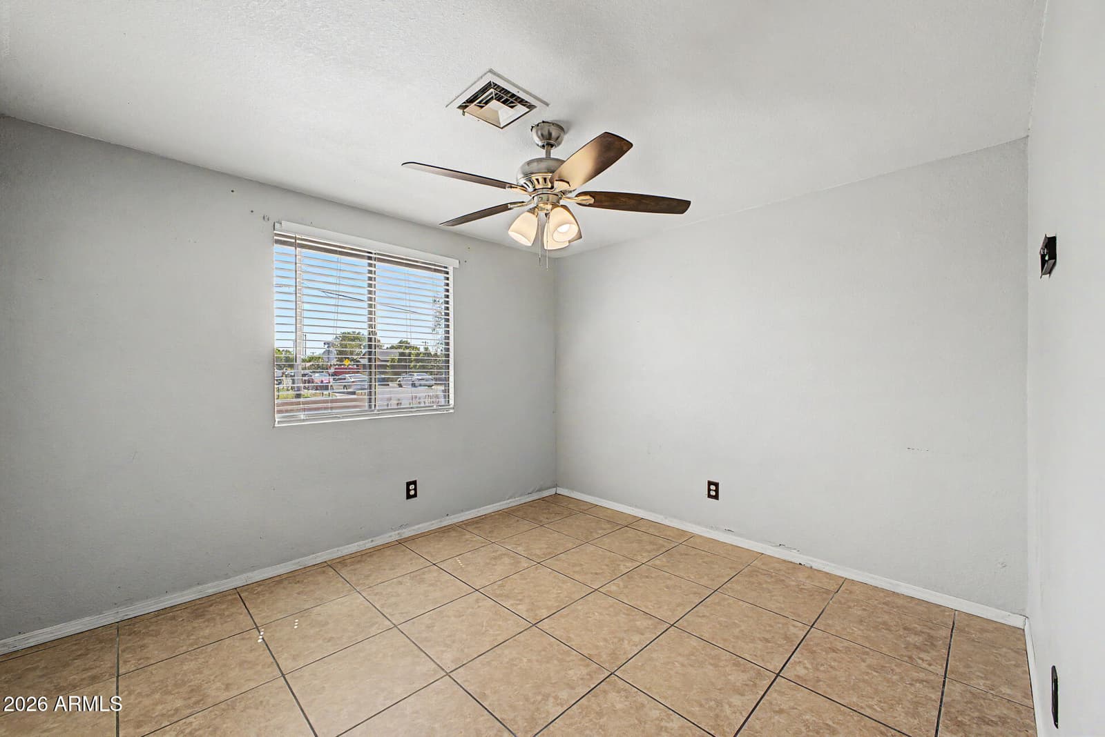 1902 N 41ST Avenue, Phoenix, AZ 85009 — photo 22 of 34