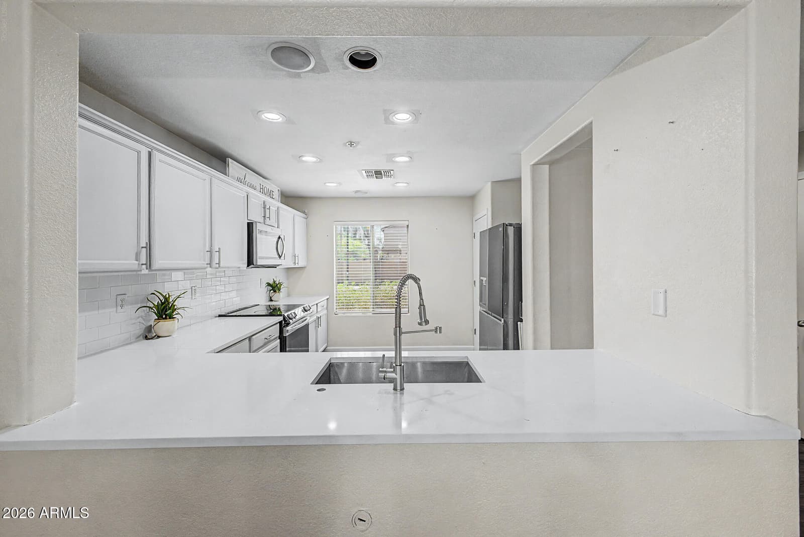 17373 N 185TH Drive, Surprise, AZ 85374 — photo 11 of 36