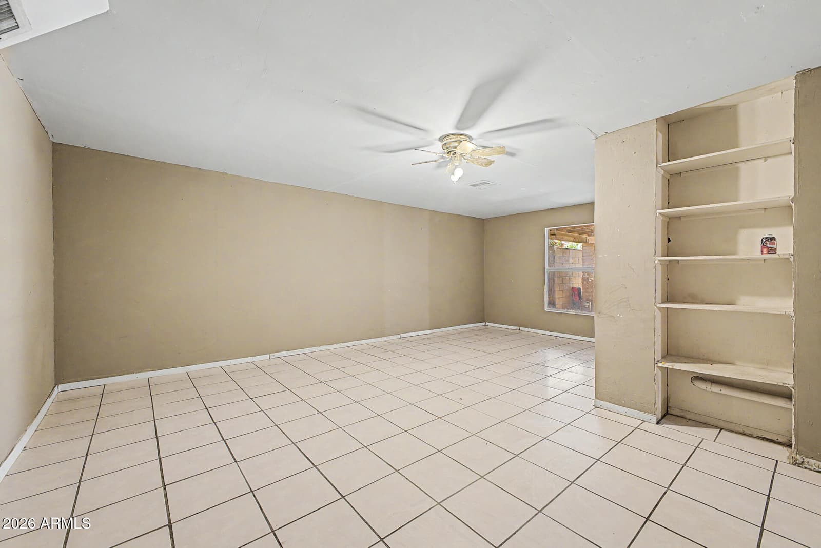6435 S 5TH Avenue, Phoenix, AZ 85041 — photo 14 of 33