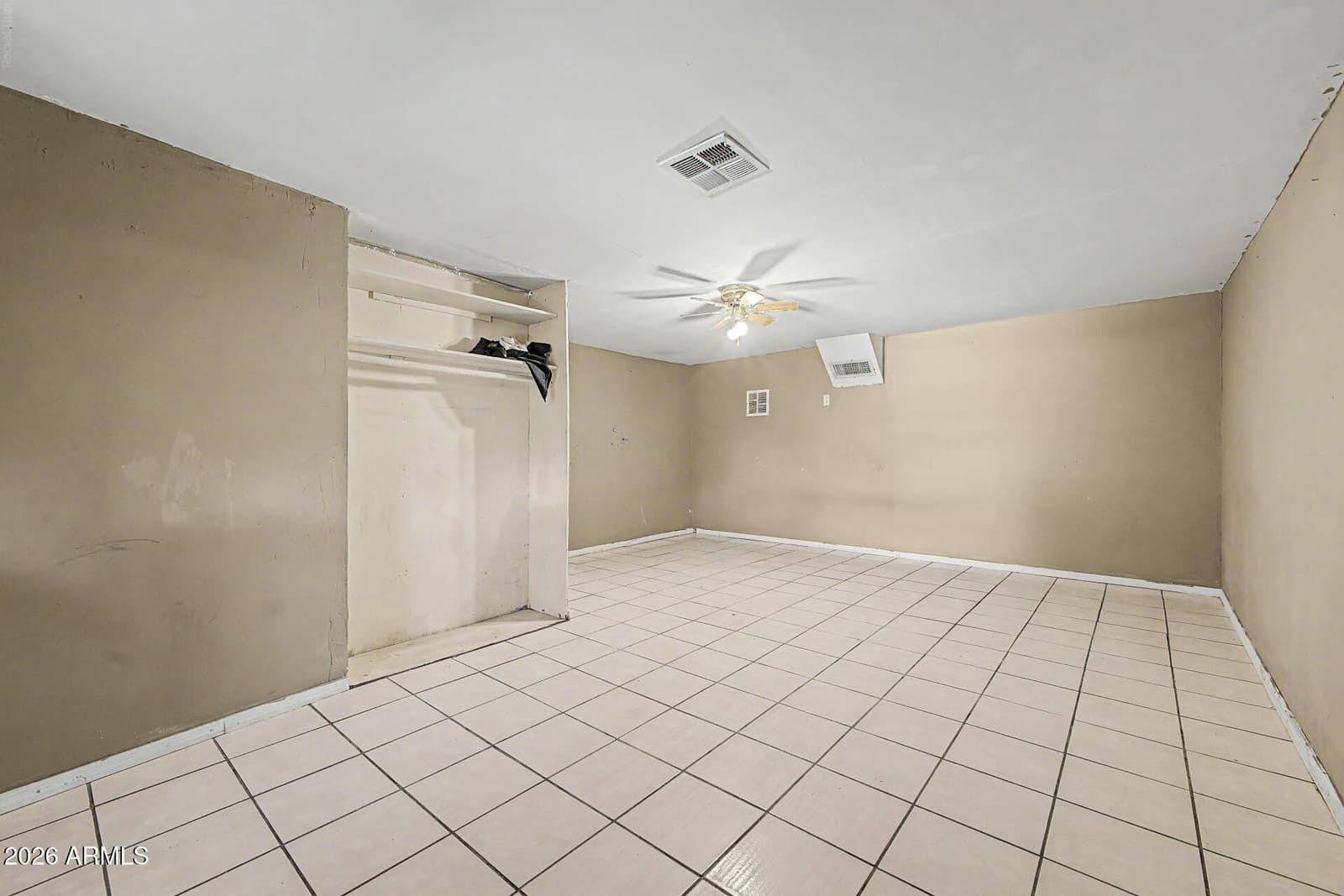 6435 S 5TH Avenue, Phoenix, AZ 85041 — photo 16 of 33