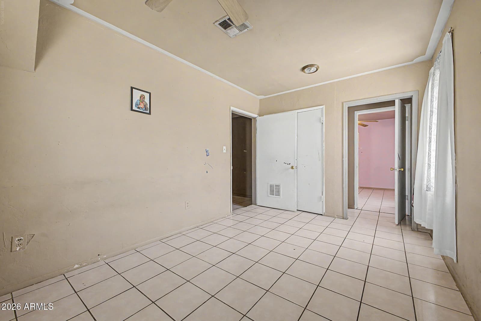 6435 S 5TH Avenue, Phoenix, AZ 85041 — photo 13 of 33