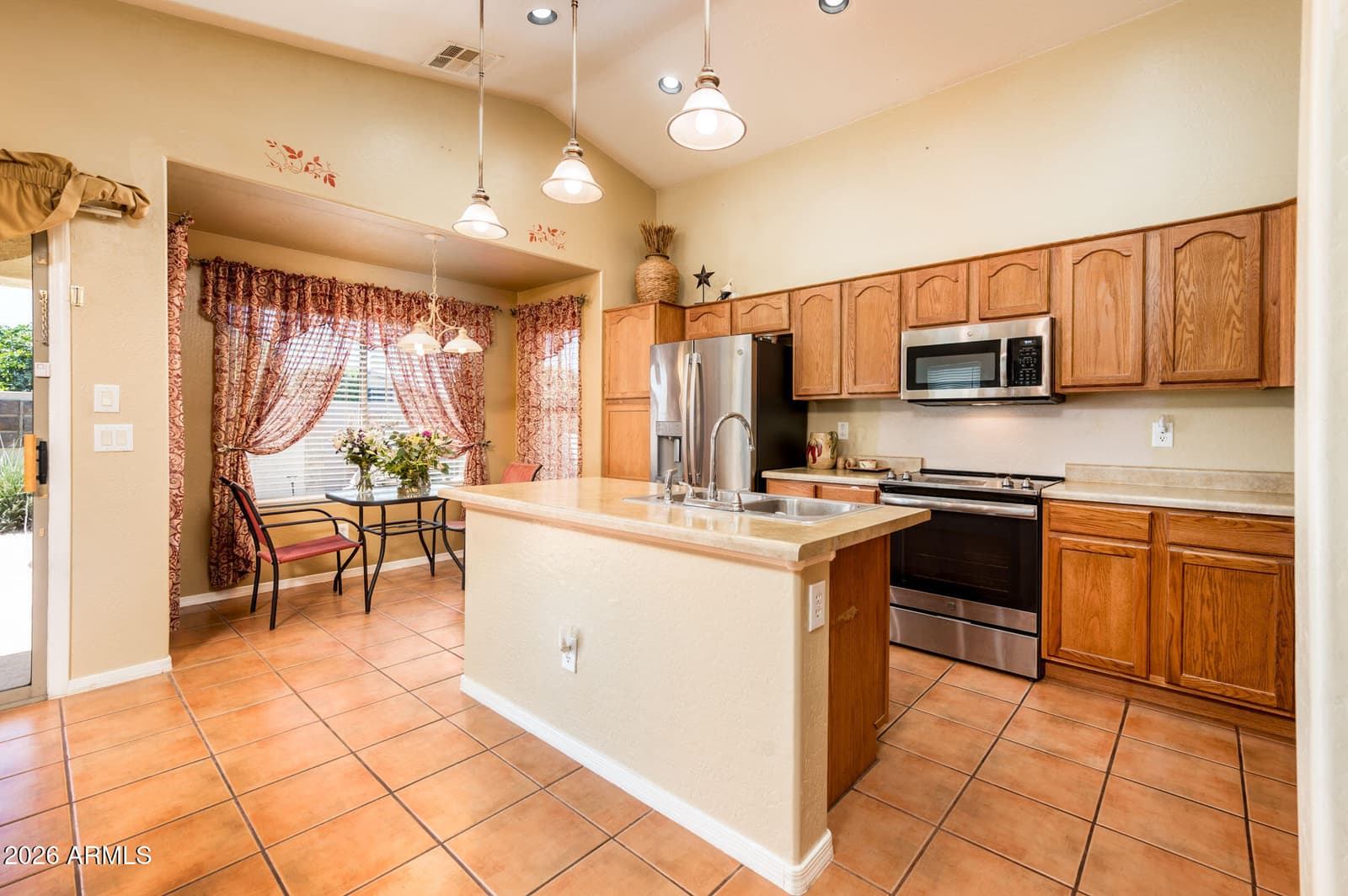 15209 W Bola Drive, Surprise, AZ 85374 — photo 7 of 26