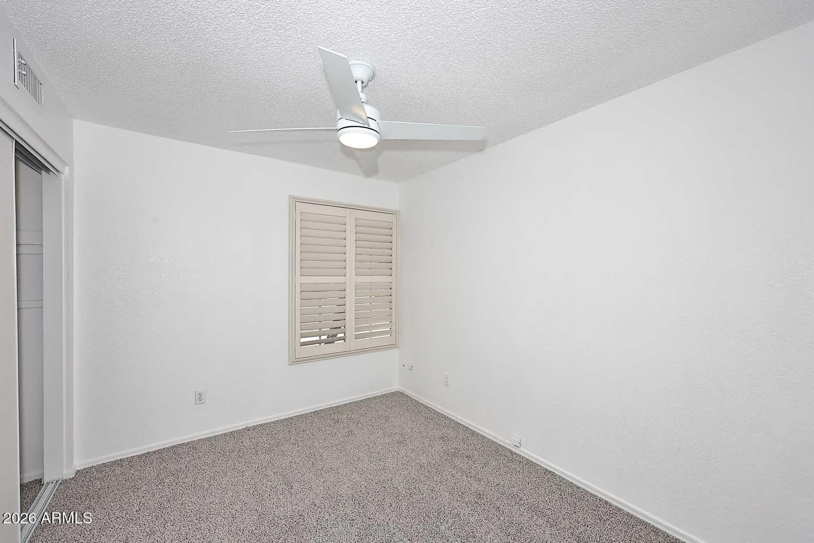 912 E Annette Drive, Phoenix, AZ 85022 — photo 14 of 32