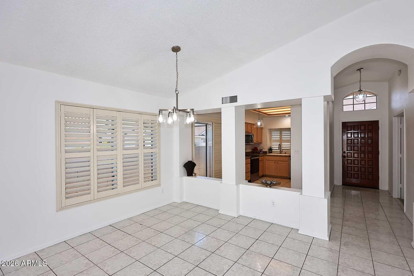 912 E Annette Drive, Phoenix, AZ 85022 — photo 4 of 32