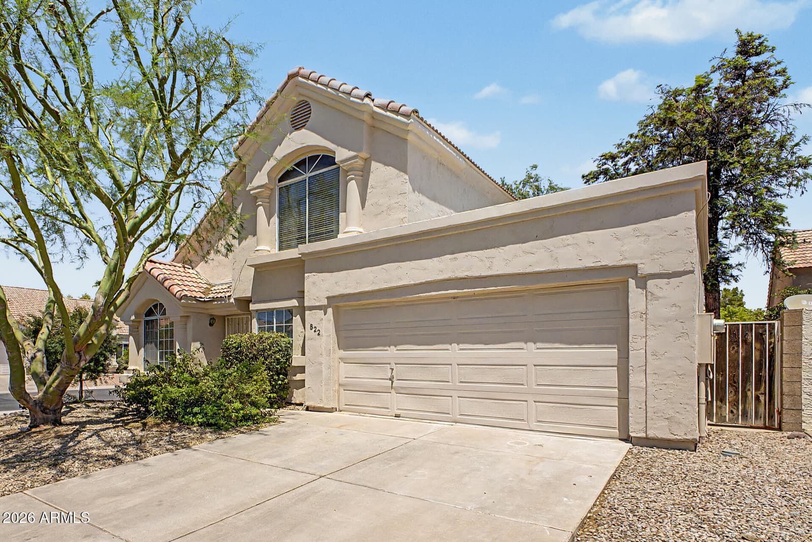 822 W BRADFORD Drive, Gilbert, AZ 85233 — photo 1 of 26