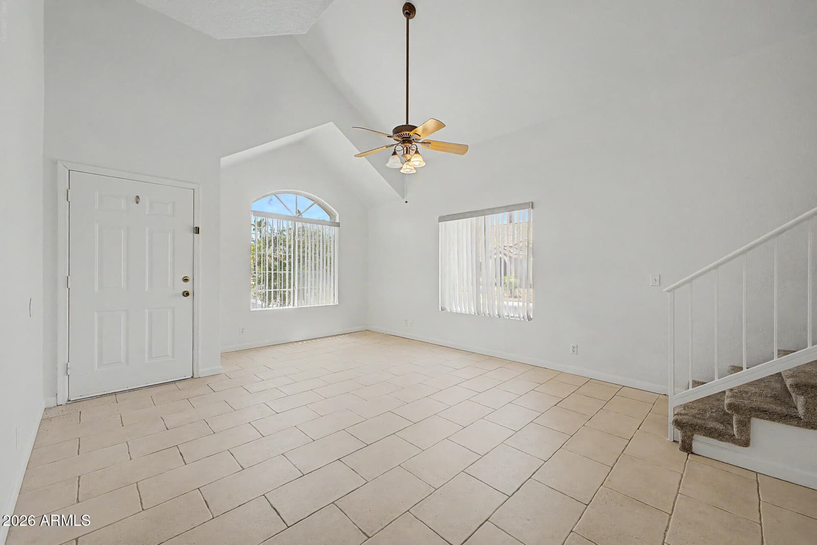 822 W BRADFORD Drive, Gilbert, AZ 85233 — photo 5 of 26
