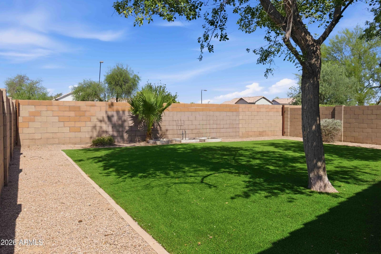 1334 S HERITAGE Drive, Gilbert, AZ 85296 — photo 20 of 27