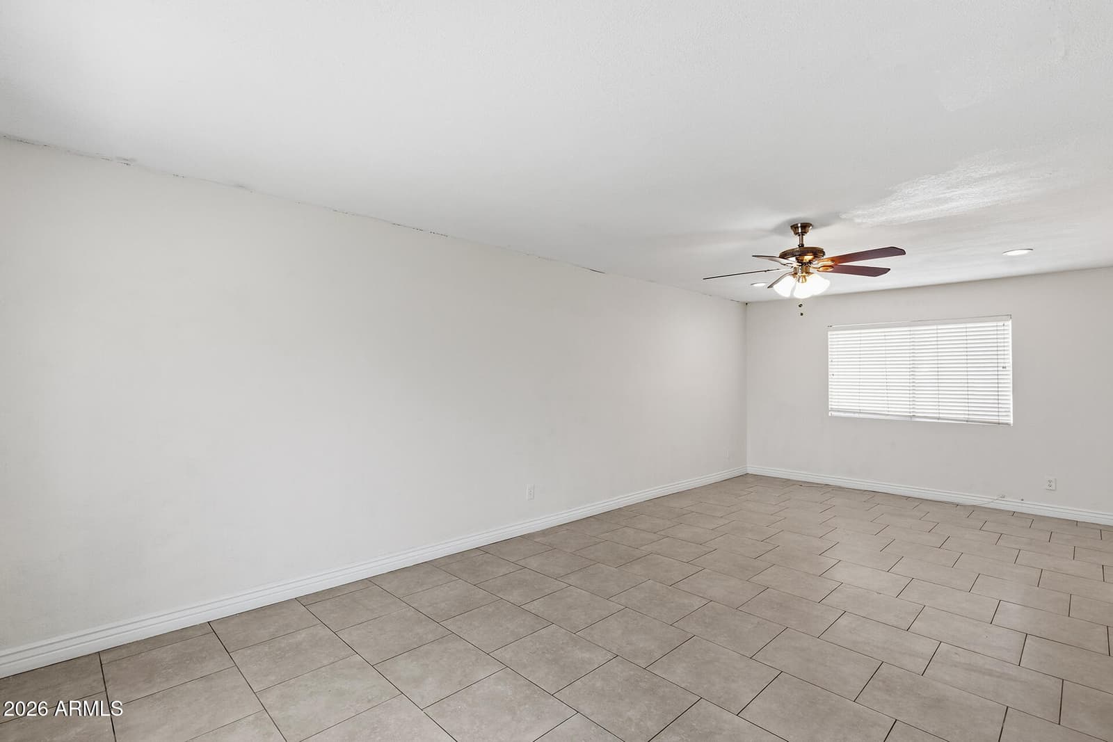 3109 W LOMA Lane, Phoenix, AZ 85051 — photo 3 of 27
