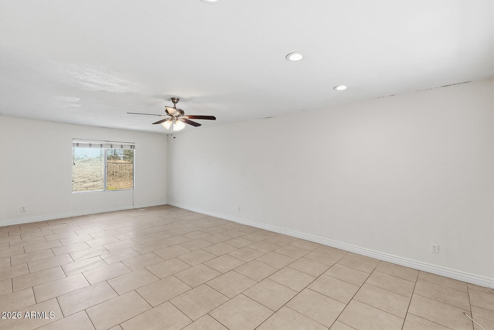 3109 W LOMA Lane, Phoenix, AZ 85051 — photo 5 of 27