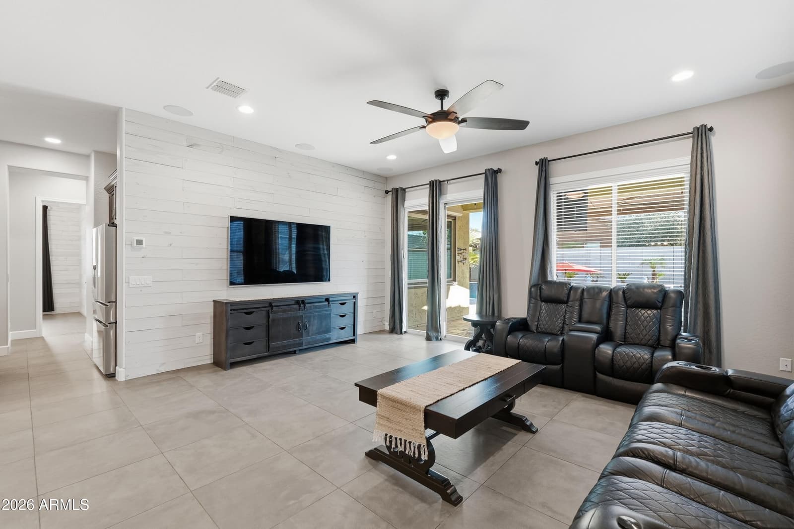 10333 W BUCKHORN Trail, Peoria, AZ 85383 — photo 38 of 114
