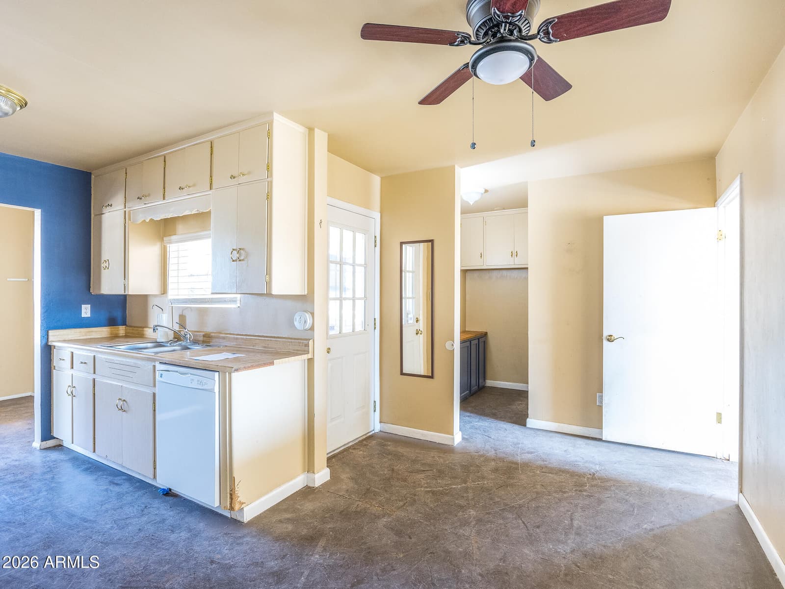 1434 N CASA GRANDE Avenue, Casa Grande, AZ 85122 — photo 11 of 49