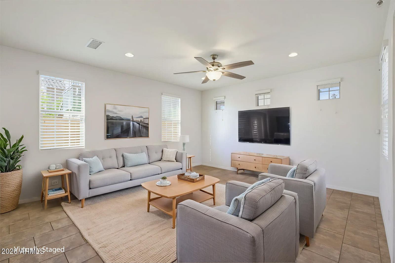 15912 S 11TH Way, Phoenix, AZ 85048 — photo 12 of 48
