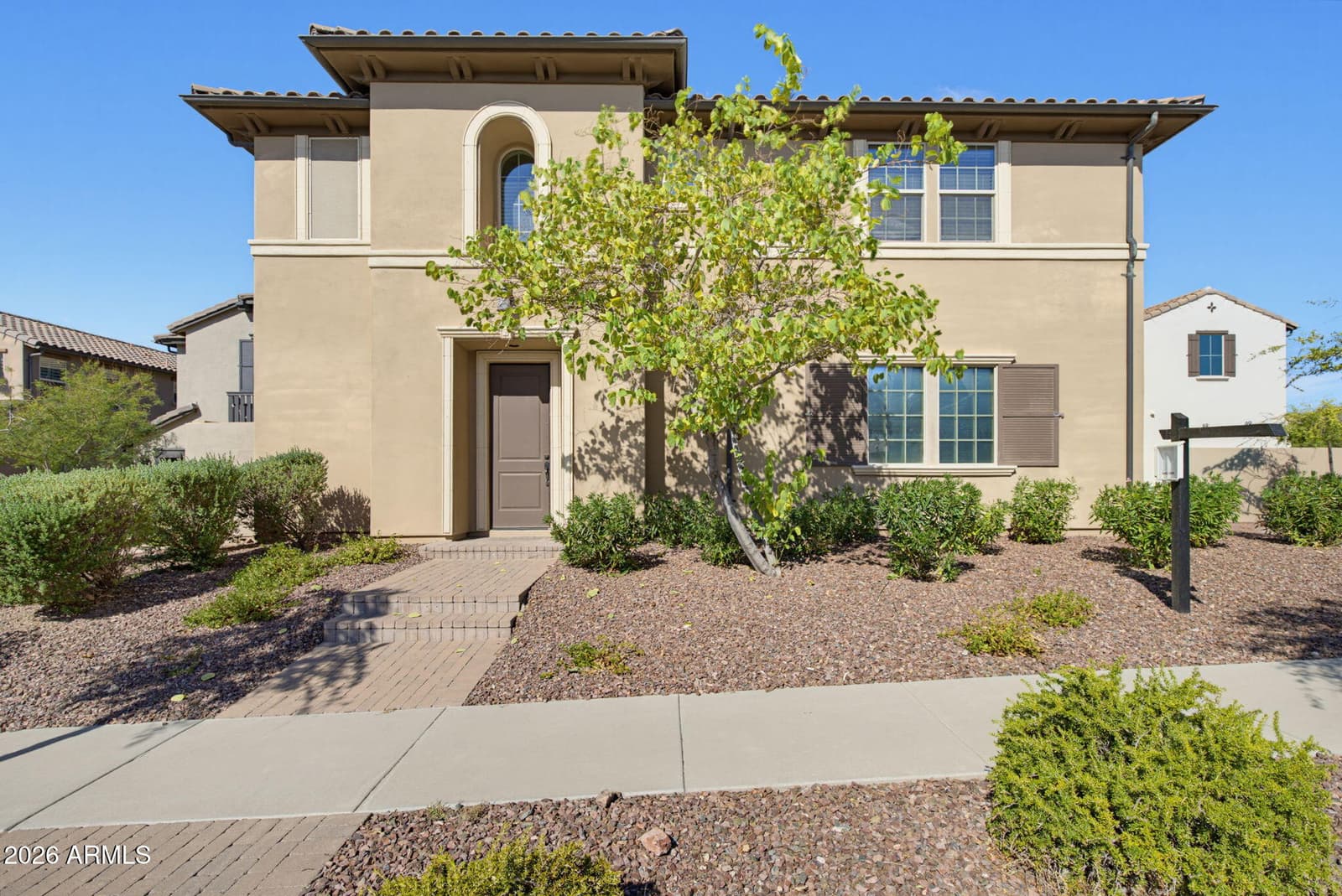 15912 S 11TH Way, Phoenix, AZ 85048 — photo 2 of 48