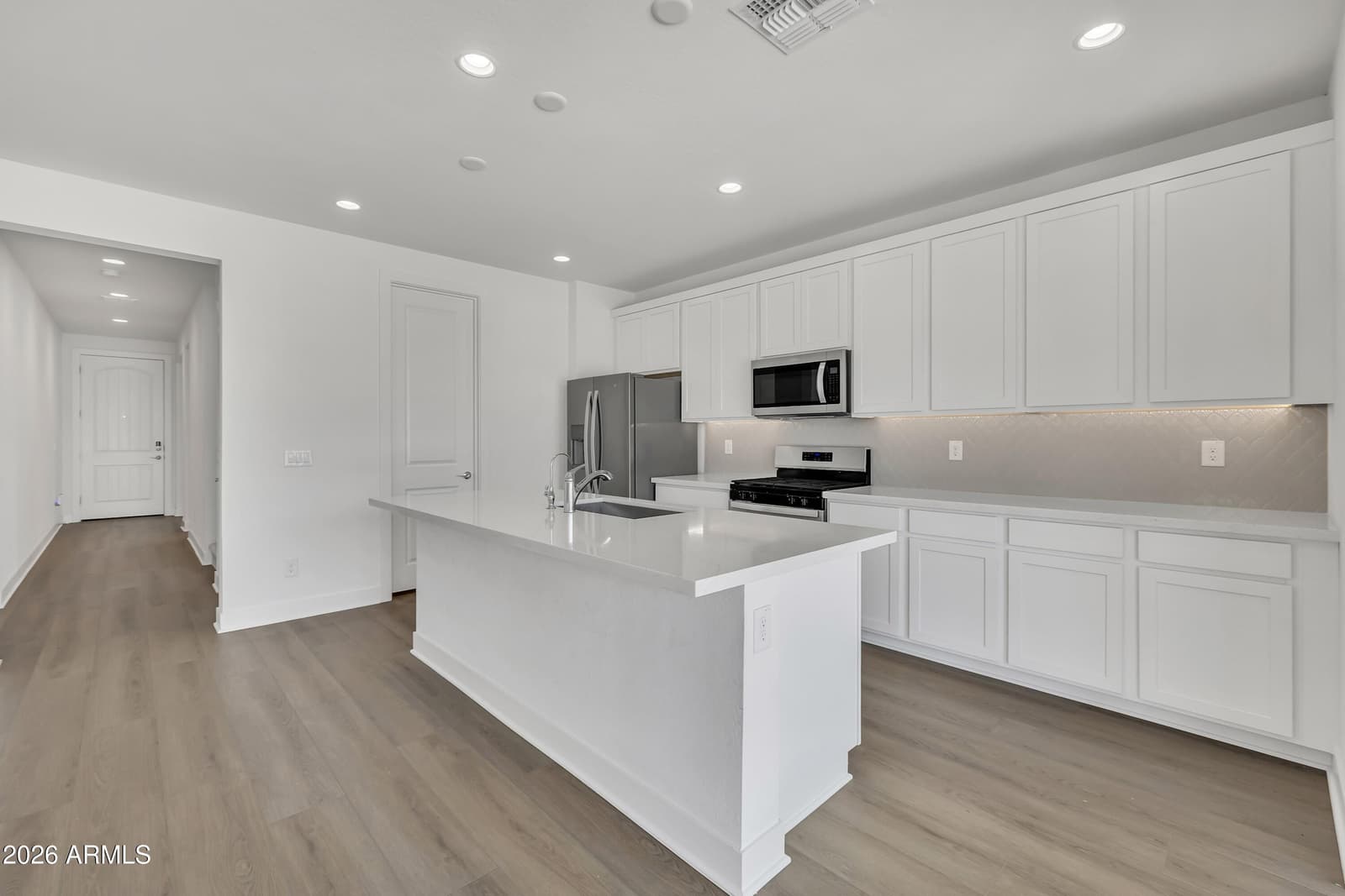 3298 W GARNET Street, San Tan Valley, AZ 85144 — photo 13 of 68