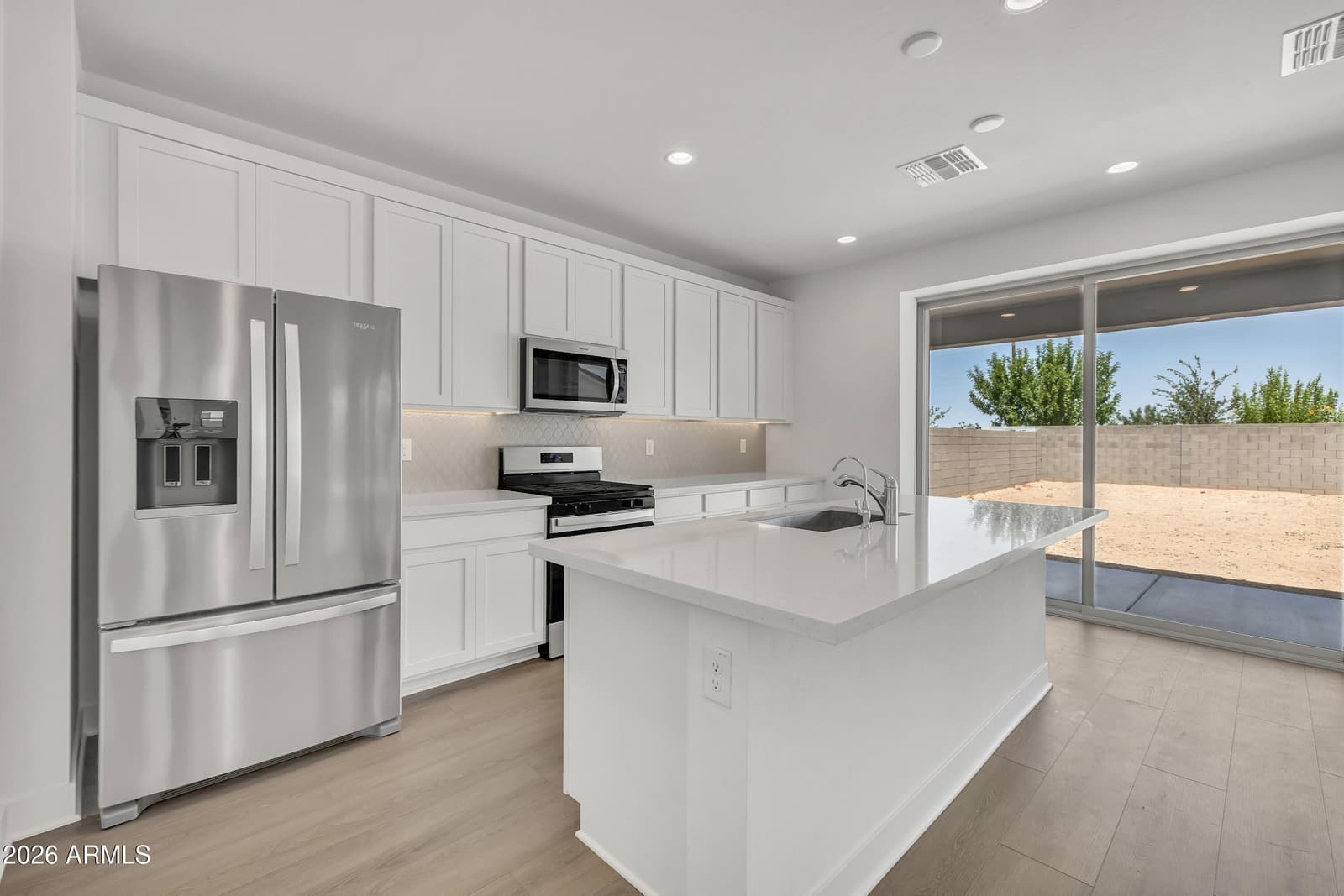 3298 W GARNET Street, San Tan Valley, AZ 85144 — photo 16 of 68