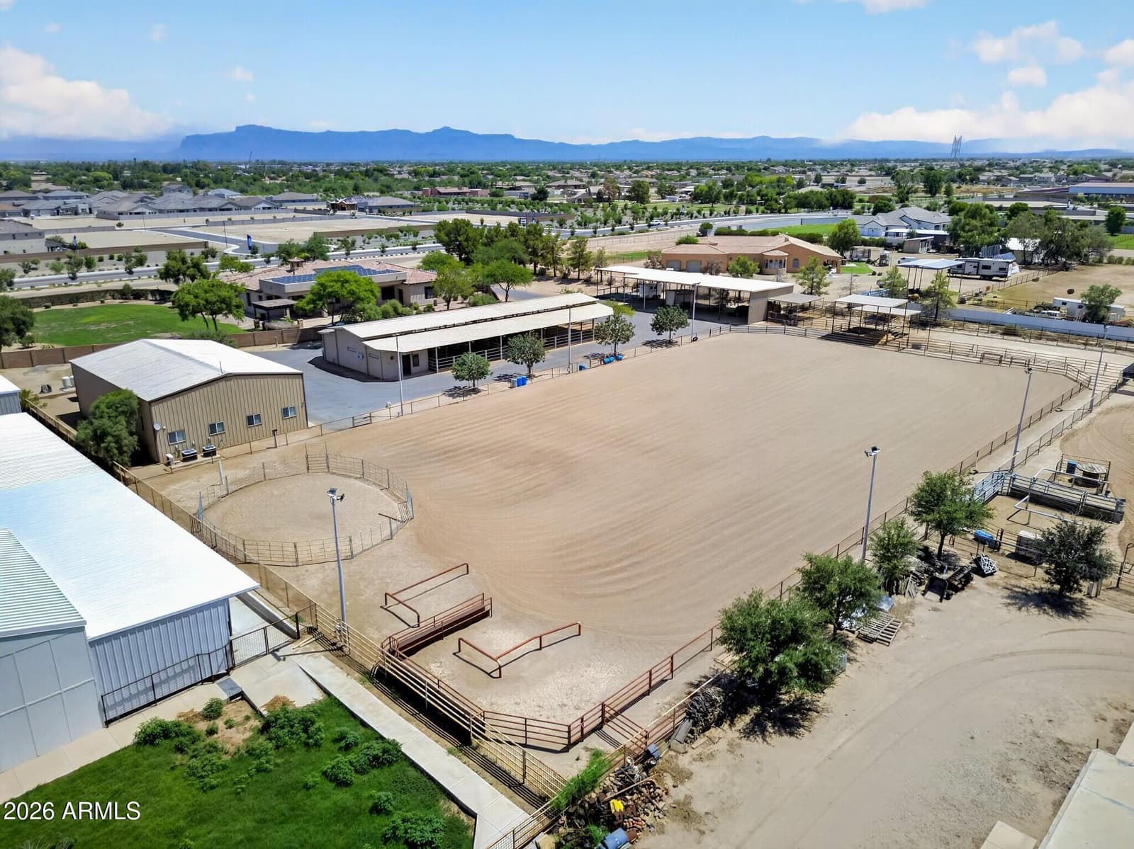 383 W RED FERN Road, San Tan Valley, AZ 85140 — photo 4 of 114
