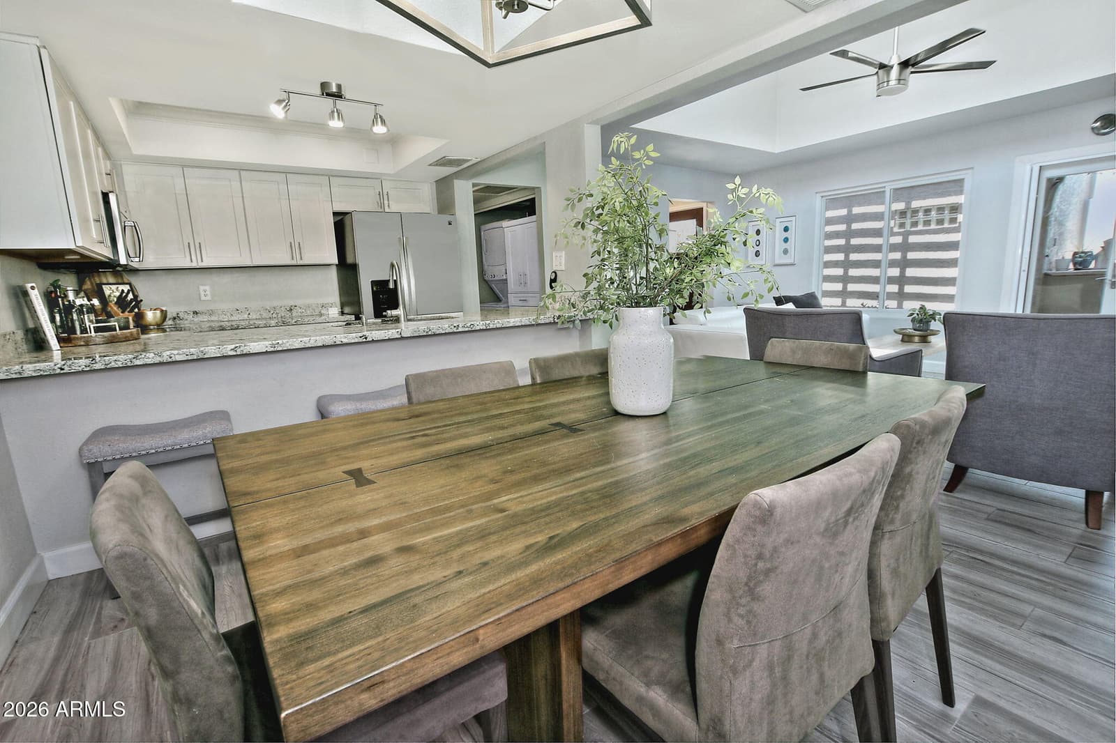 1430 W KEATS Avenue, Mesa, AZ 85202 — photo 3 of 55