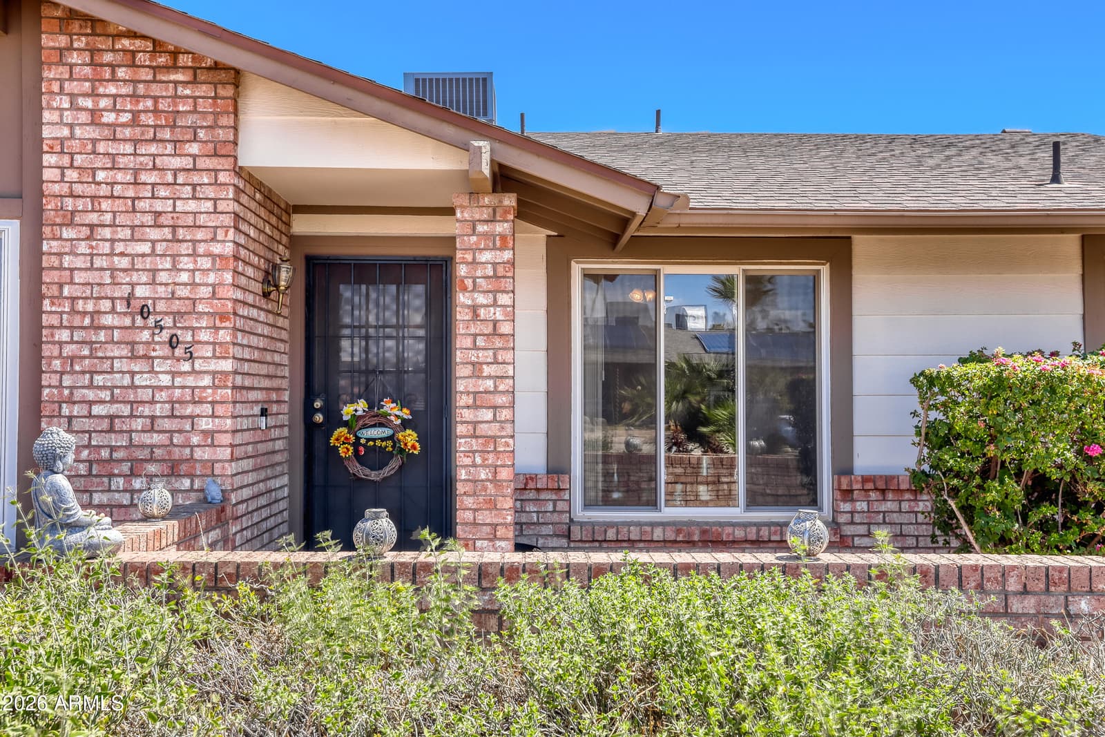 10505 W ECHO Lane, Peoria, AZ 85345 — photo 1 of 28