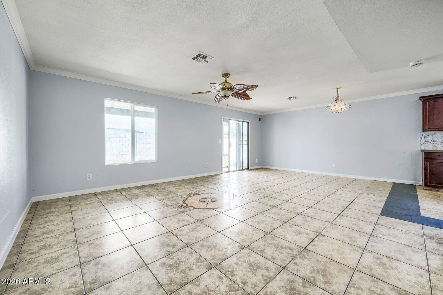 4626 W WILSHIRE Drive, Phoenix, AZ 85035 — photo 6 of 29