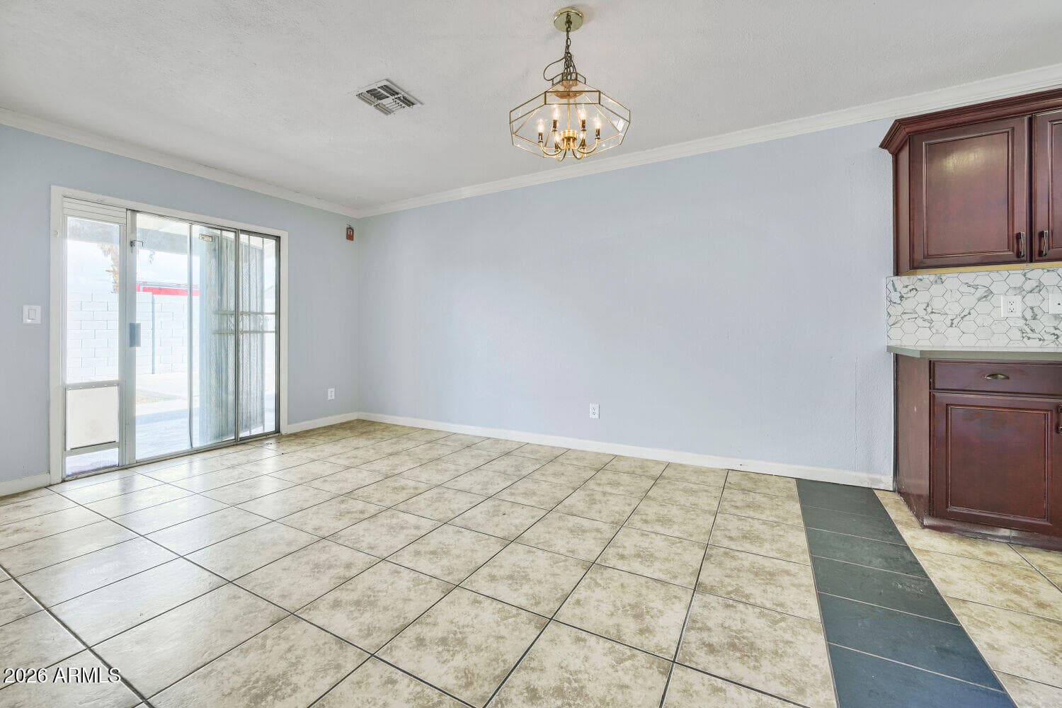 4626 W WILSHIRE Drive, Phoenix, AZ 85035 — photo 8 of 29