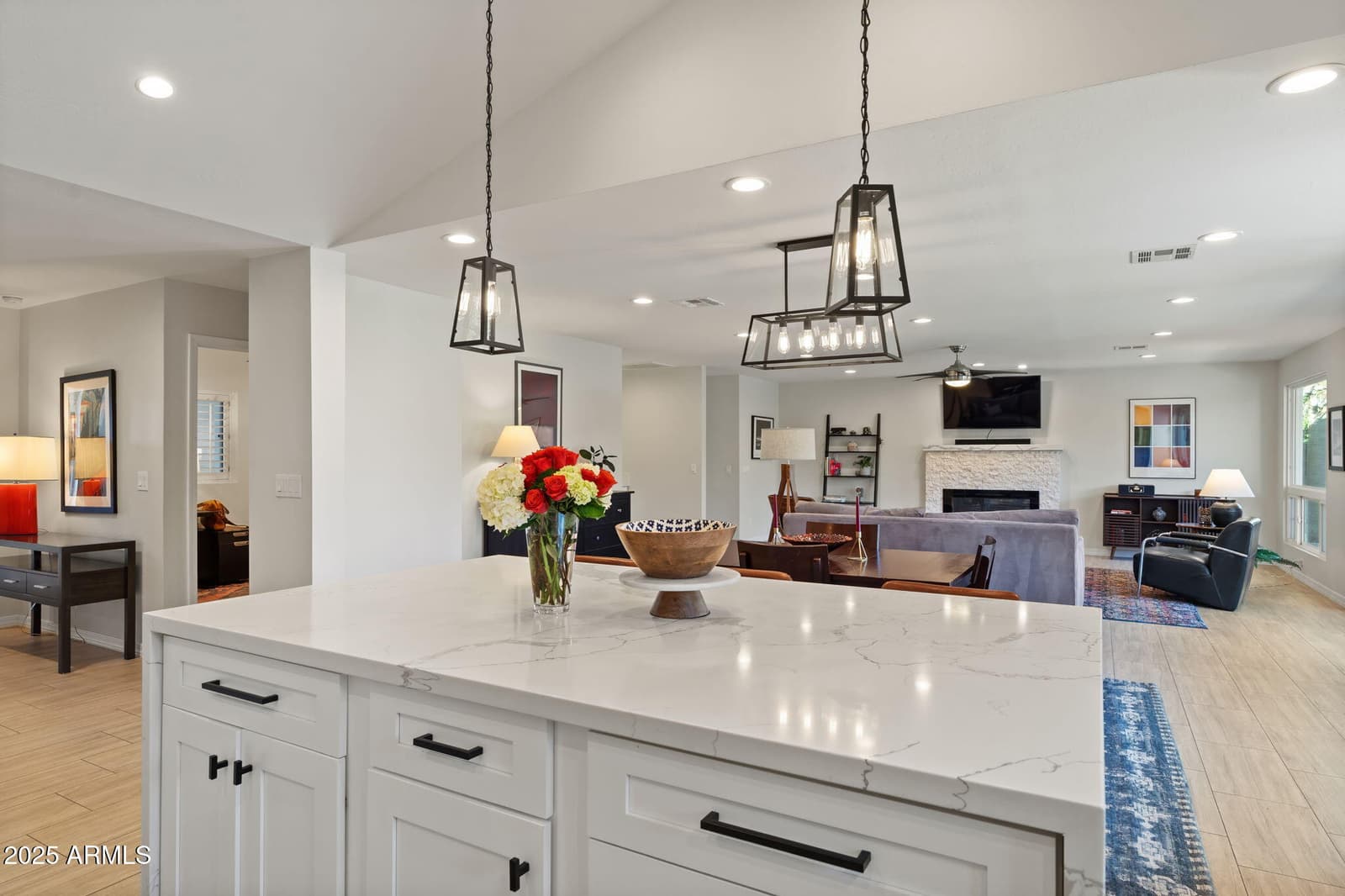 7435 E CORRINE Road, Scottsdale, AZ 85260 — photo 11 of 53