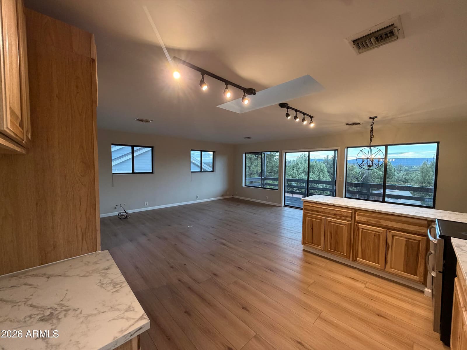 313 E PINE Street, Payson, AZ 85541 — photo 4 of 44