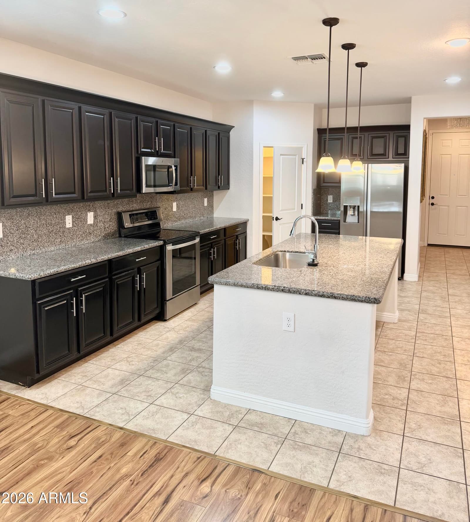 146 E BERNIE Lane, Gilbert, AZ 85295 — photo 11 of 38