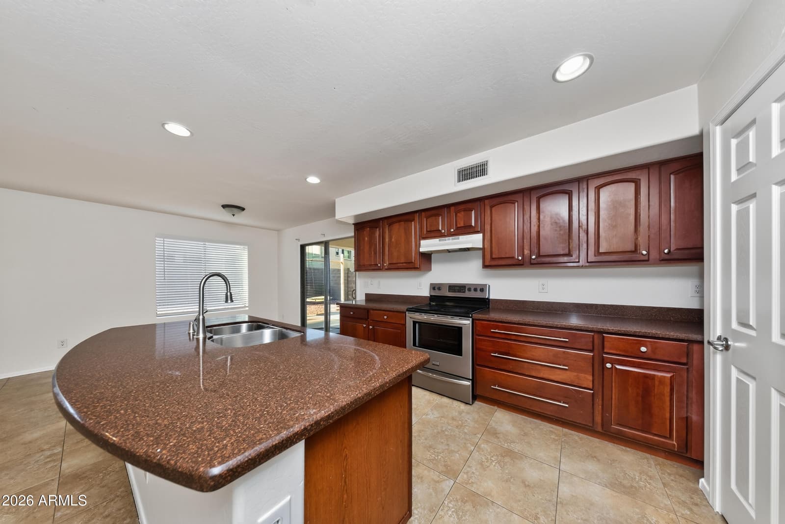 15366 W TASHA Drive, Surprise, AZ 85374 — photo 10 of 35