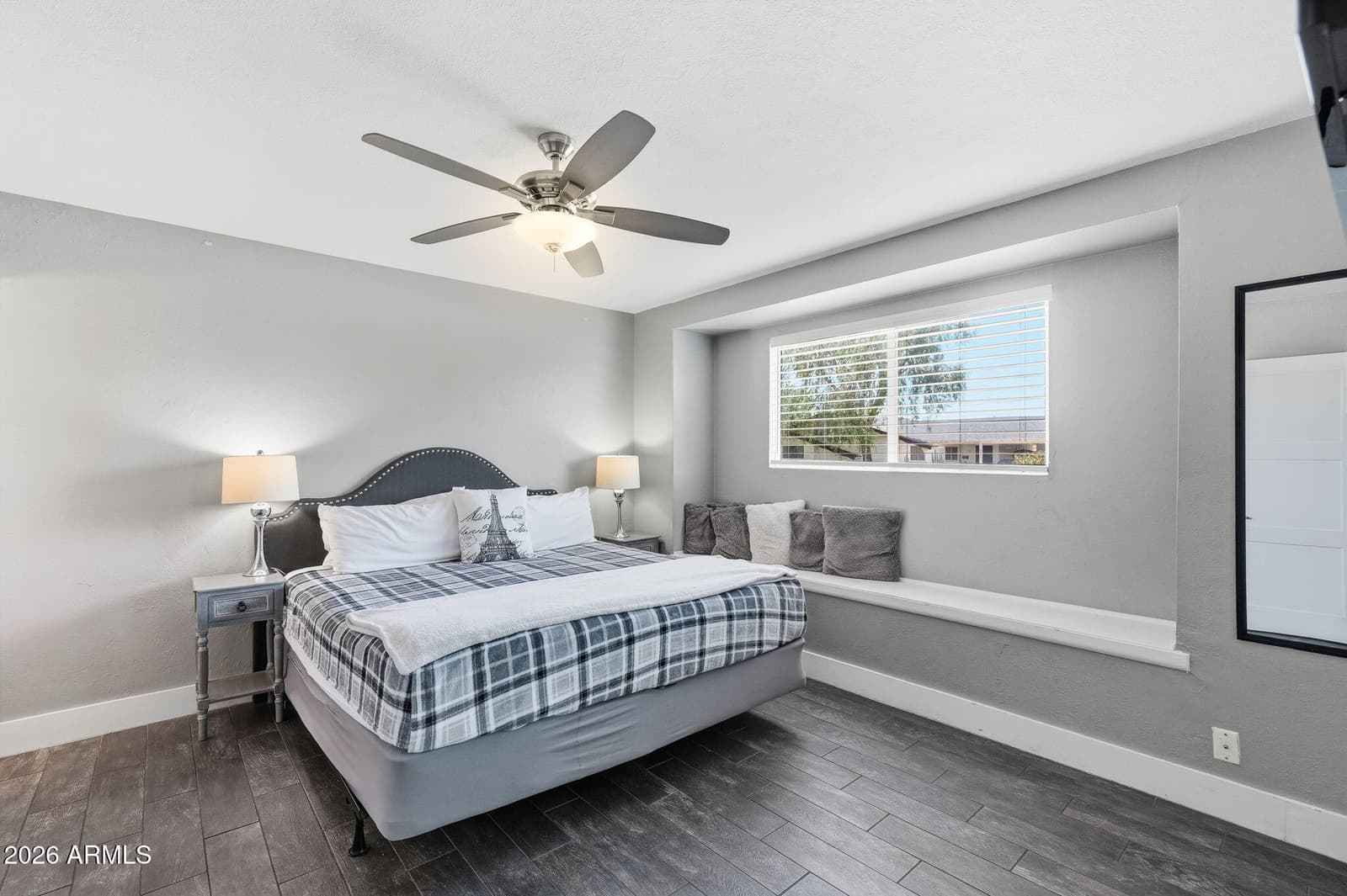 8310 E DEVONSHIRE Avenue, Scottsdale, AZ 85251 — photo 13 of 35