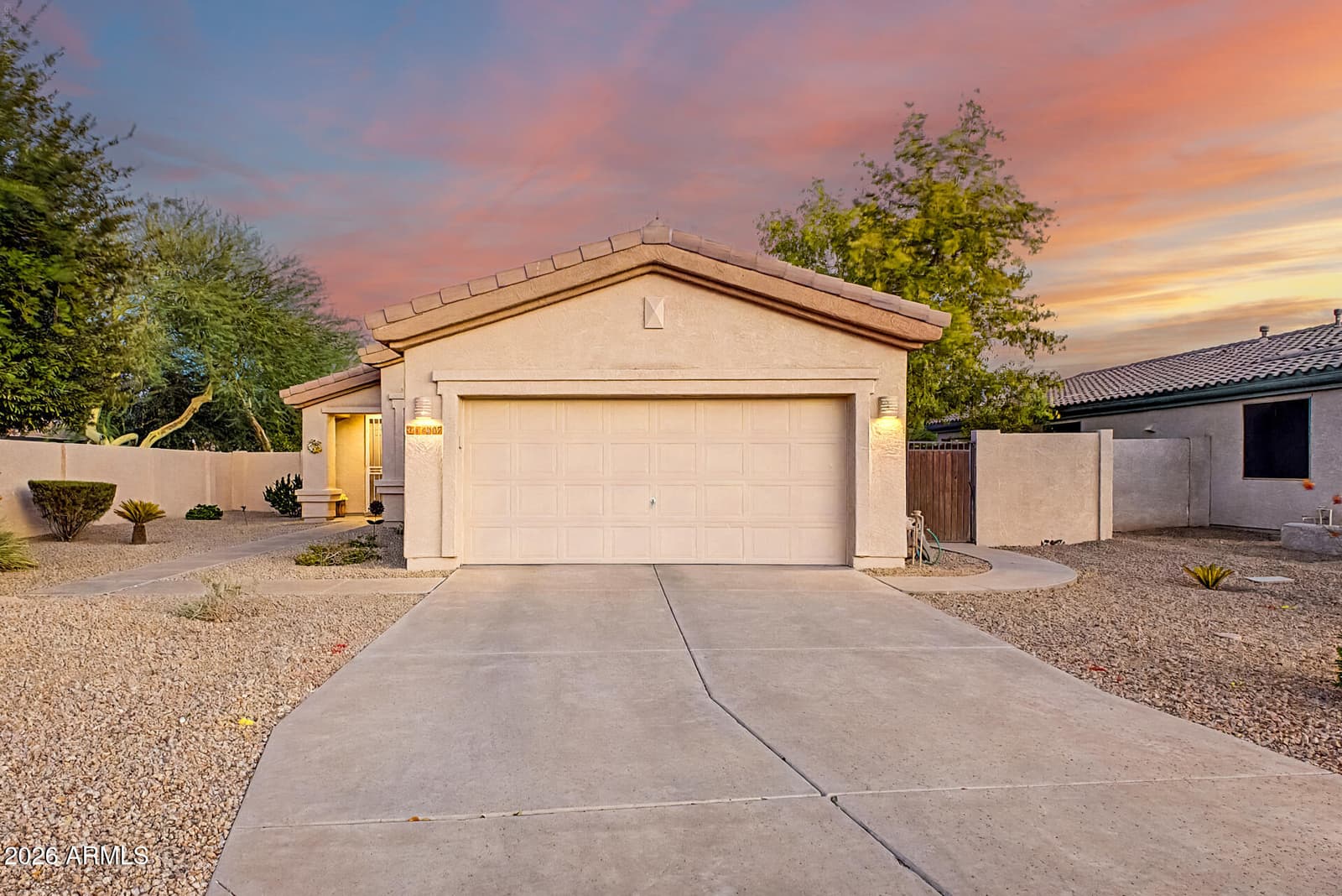 14007 W EDGEMONT Avenue, Goodyear, AZ 85395 — photo 1 of 53