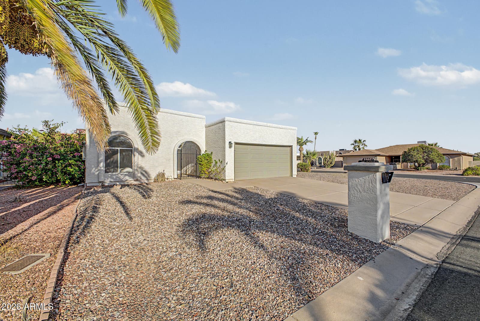 26621 S SHUMAKER Drive, Sun Lakes, AZ 85248 — photo 9 of 37