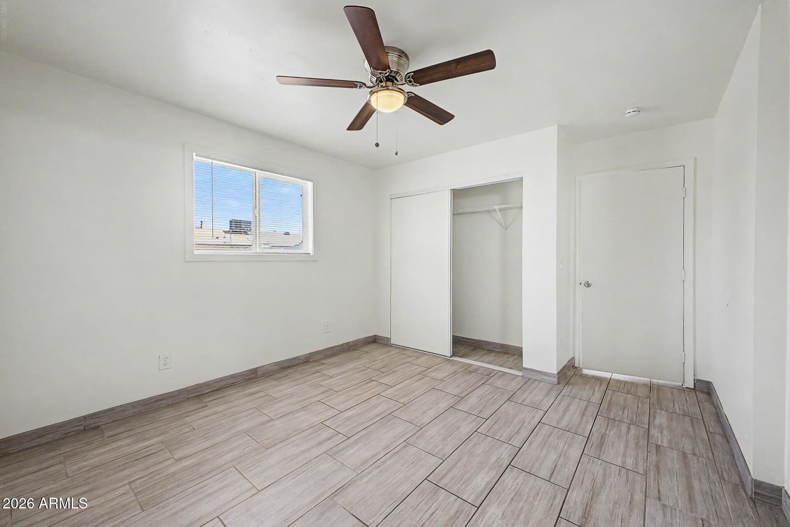 8141 W INDIANOLA Avenue, Phoenix, AZ 85033 — photo 19 of 36