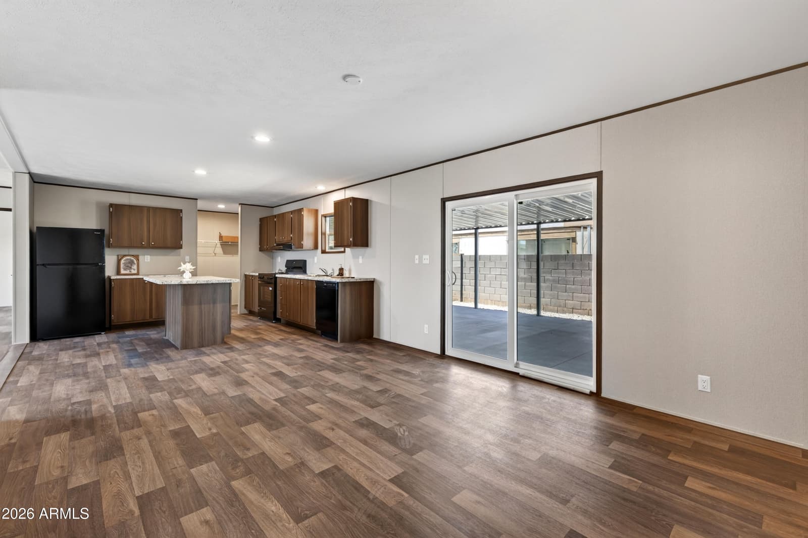 8601 N 103rd Avenue 90, Peoria, AZ 85345 — photo 21 of 42