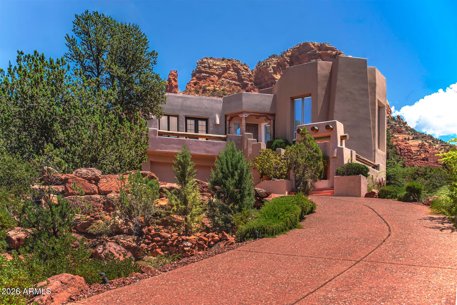 114 E MALLARD Drive, Sedona, AZ 86336 — photo 1 of 39