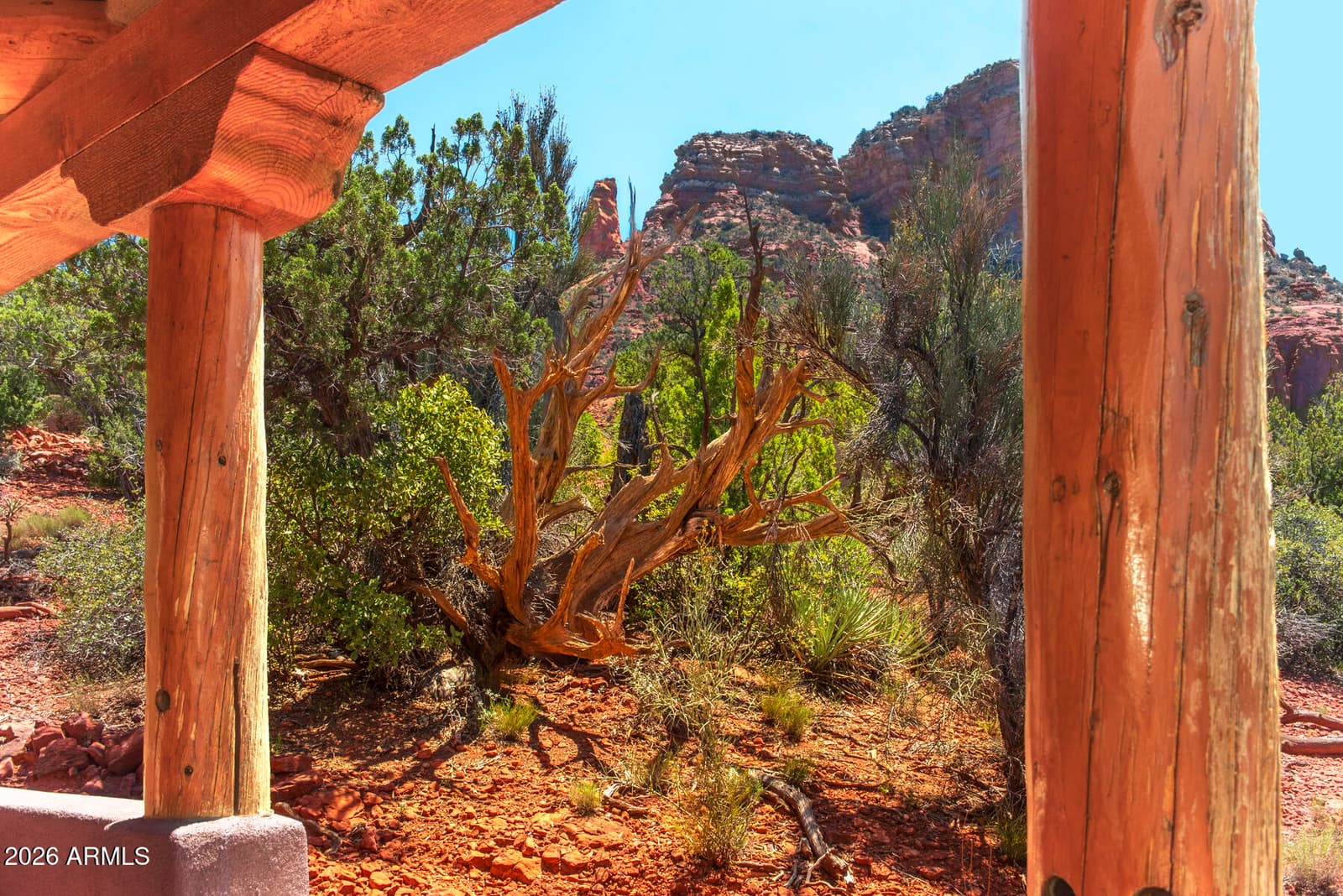 114 E MALLARD Drive, Sedona, AZ 86336 — photo 8 of 39