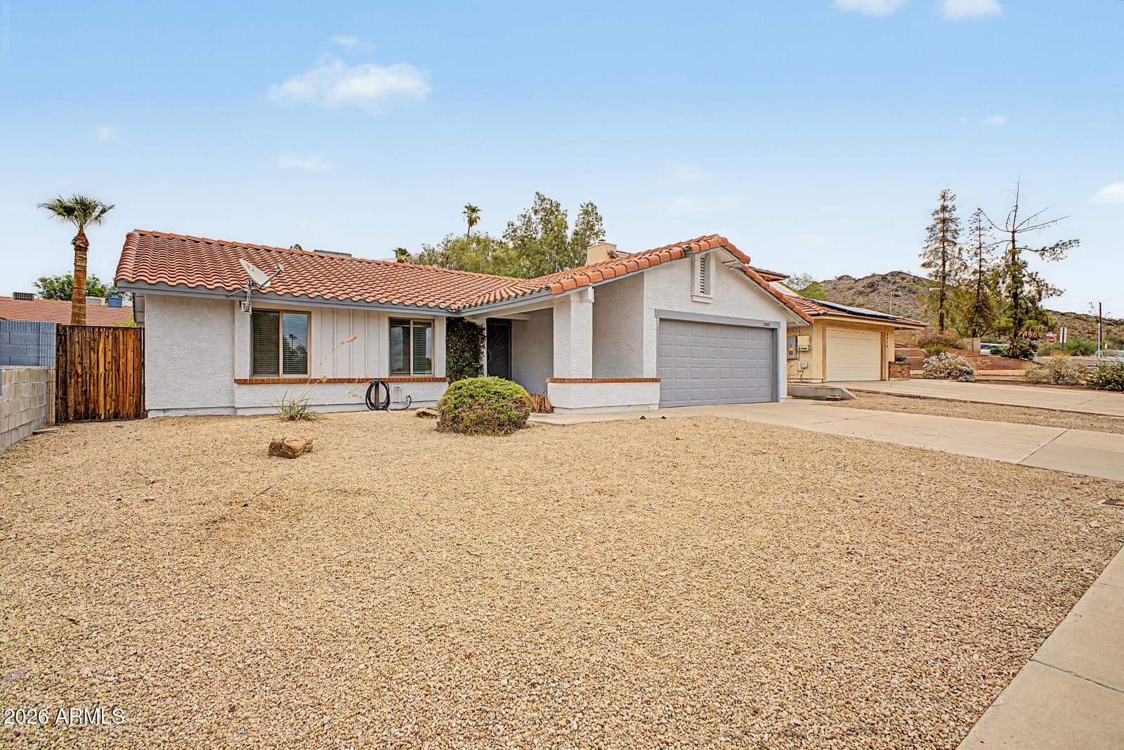 2208 E HEARN Road, Phoenix, AZ 85022 — photo 1 of 29
