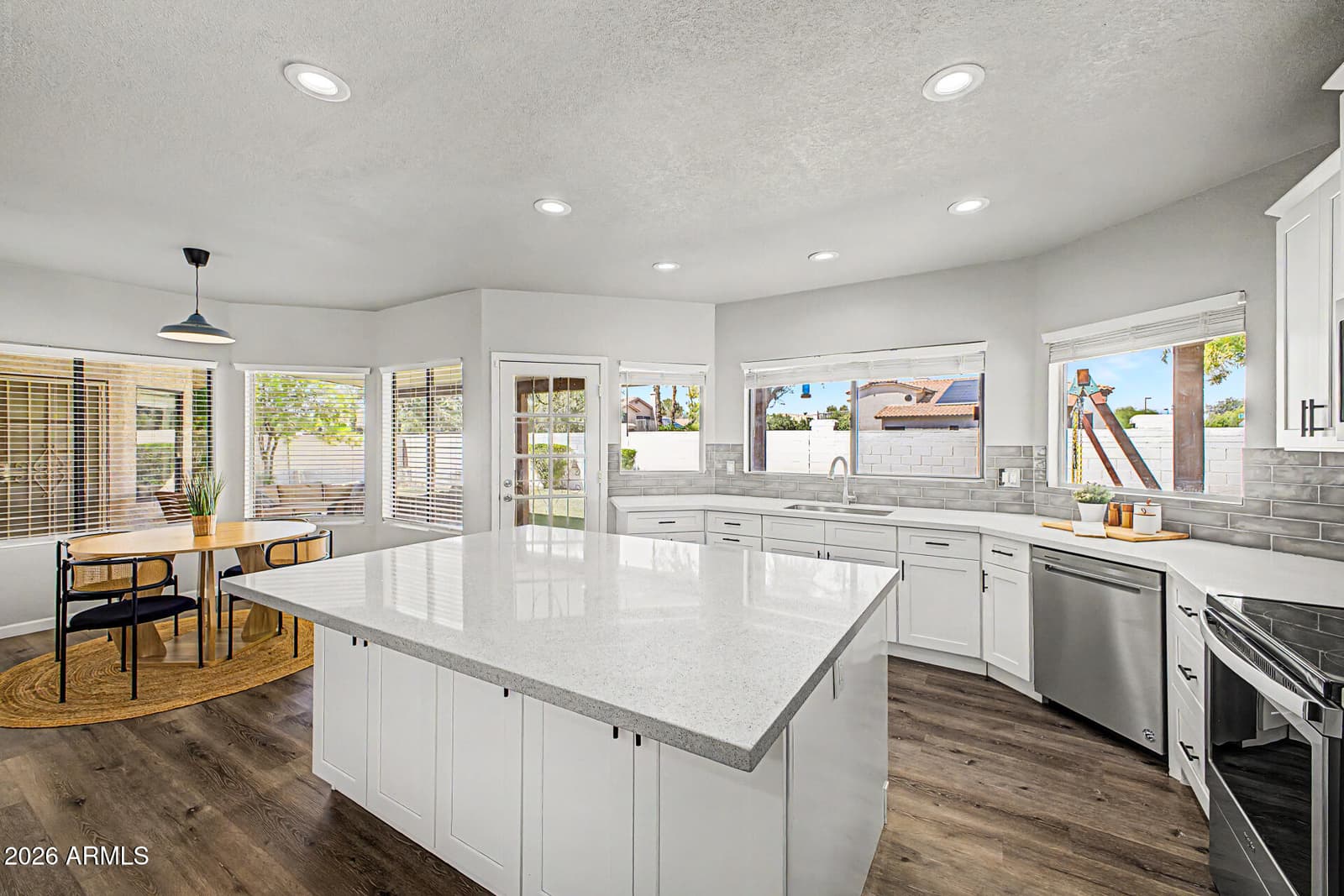 1042 W NEWPORT BEACH Drive, Gilbert, AZ 85233 — photo 13 of 52