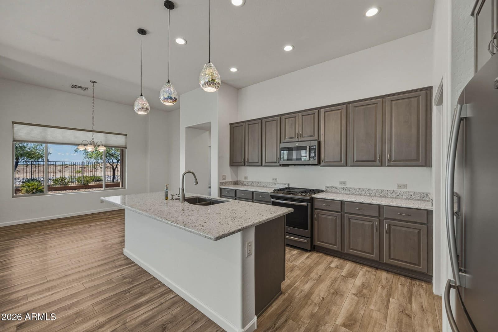 4529 W LOMA VERDE Avenue, Eloy, AZ 85131 — photo 15 of 66