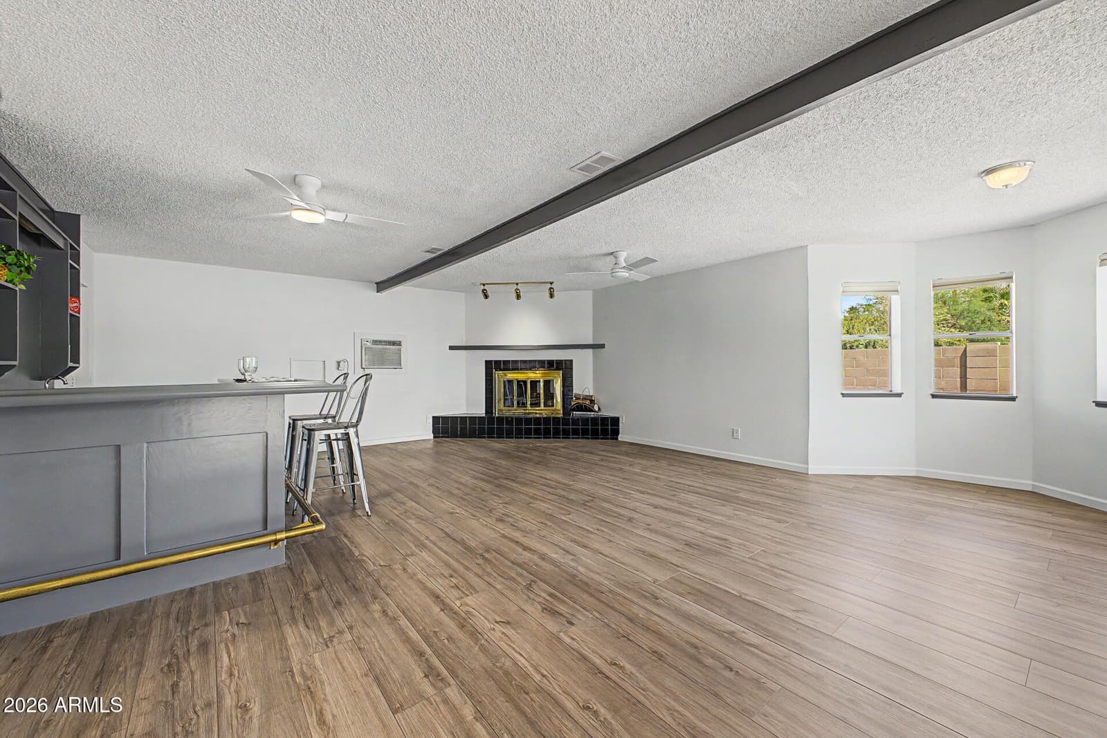 212 E MINTON Drive, Tempe, AZ 85282 — photo 15 of 35