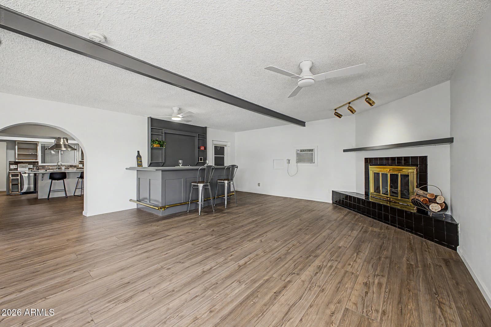212 E MINTON Drive, Tempe, AZ 85282 — photo 16 of 35