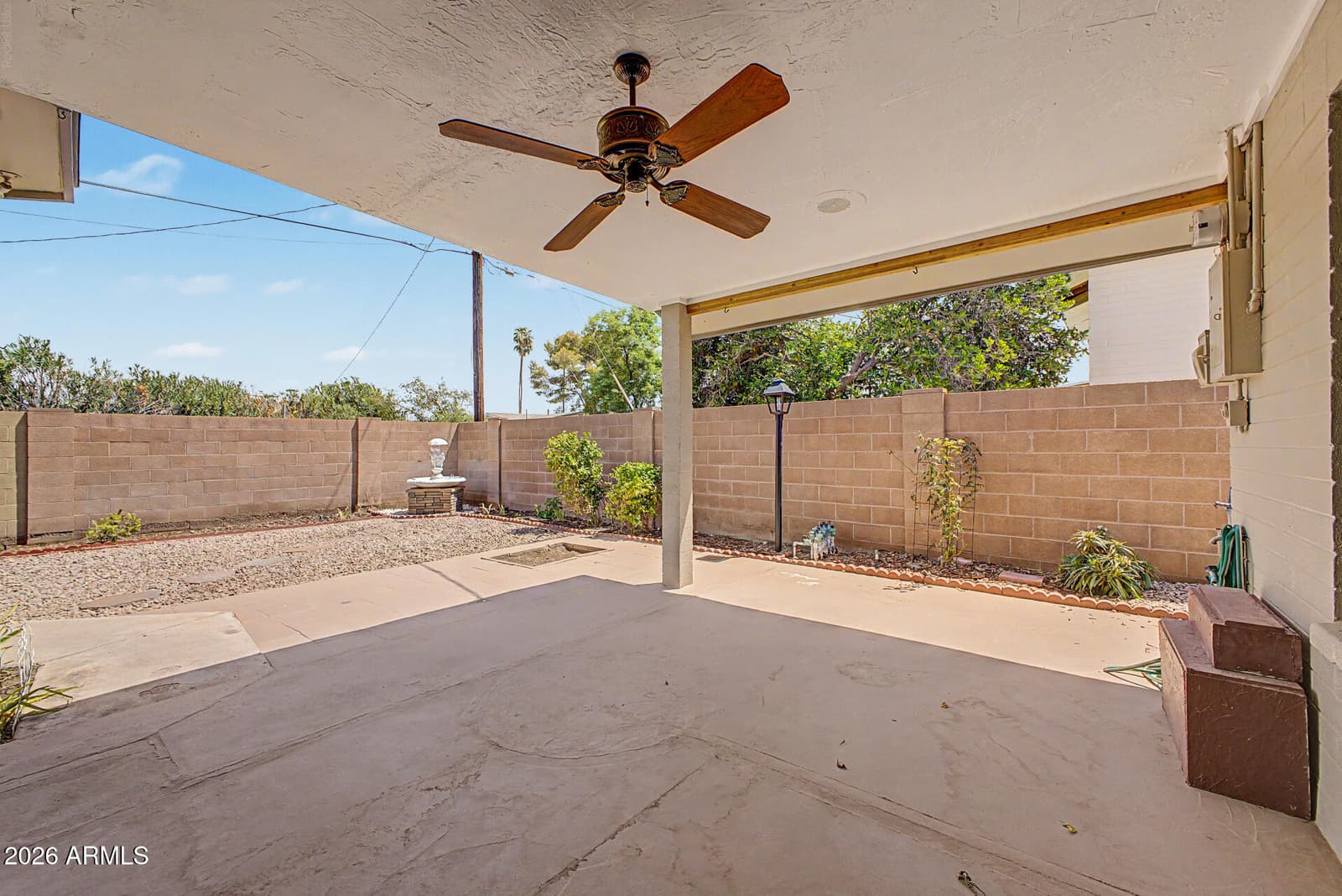 212 E MINTON Drive, Tempe, AZ 85282 — photo 32 of 35