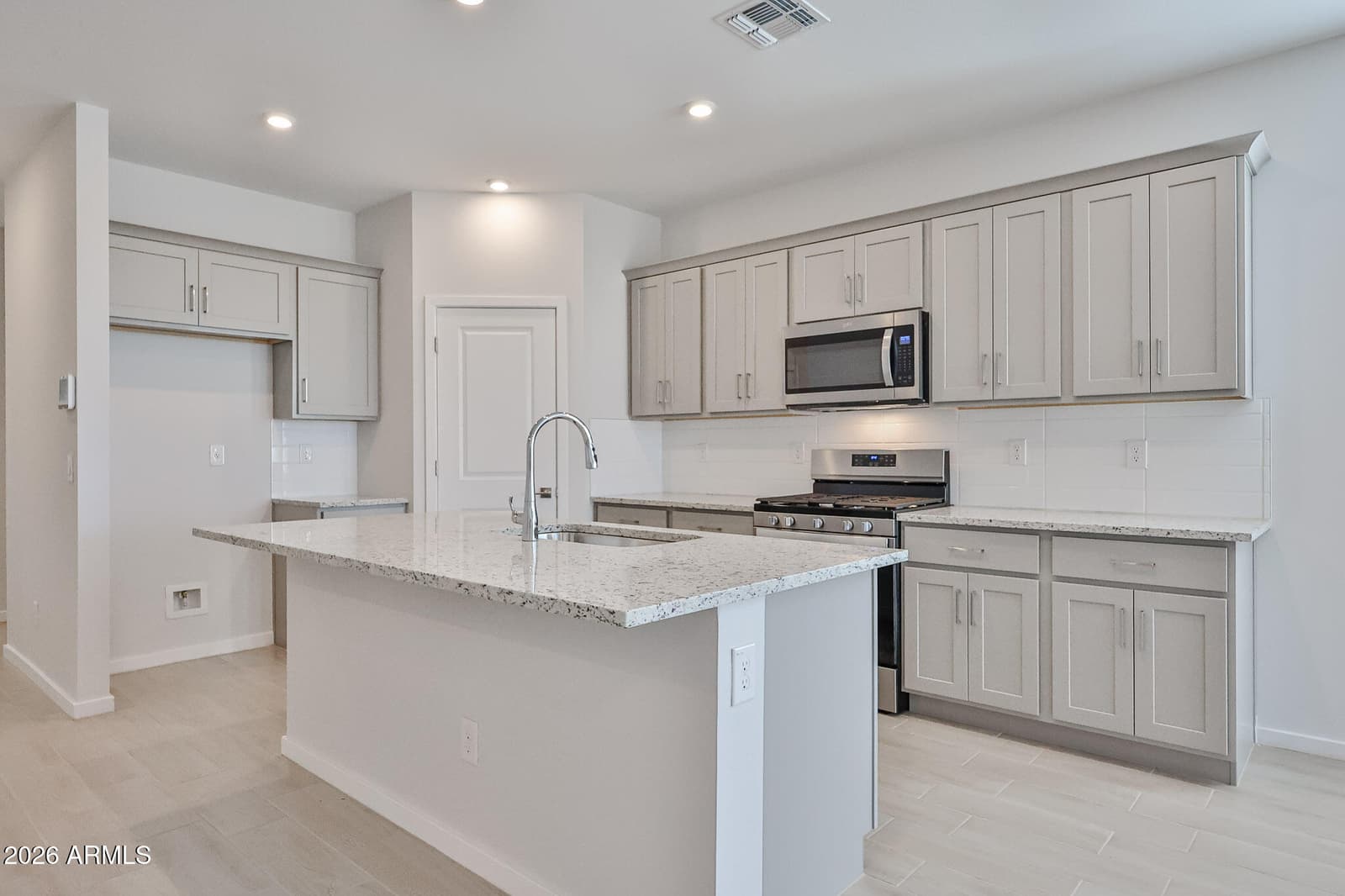 22842 W MONONA Lane, Surprise, AZ 85387 — photo 11 of 23