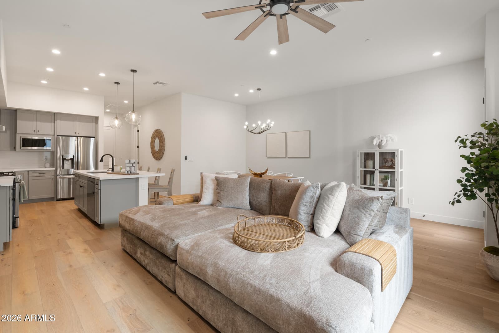 5151 N 13TH Place 7, Phoenix, AZ 85014 — photo 11 of 41