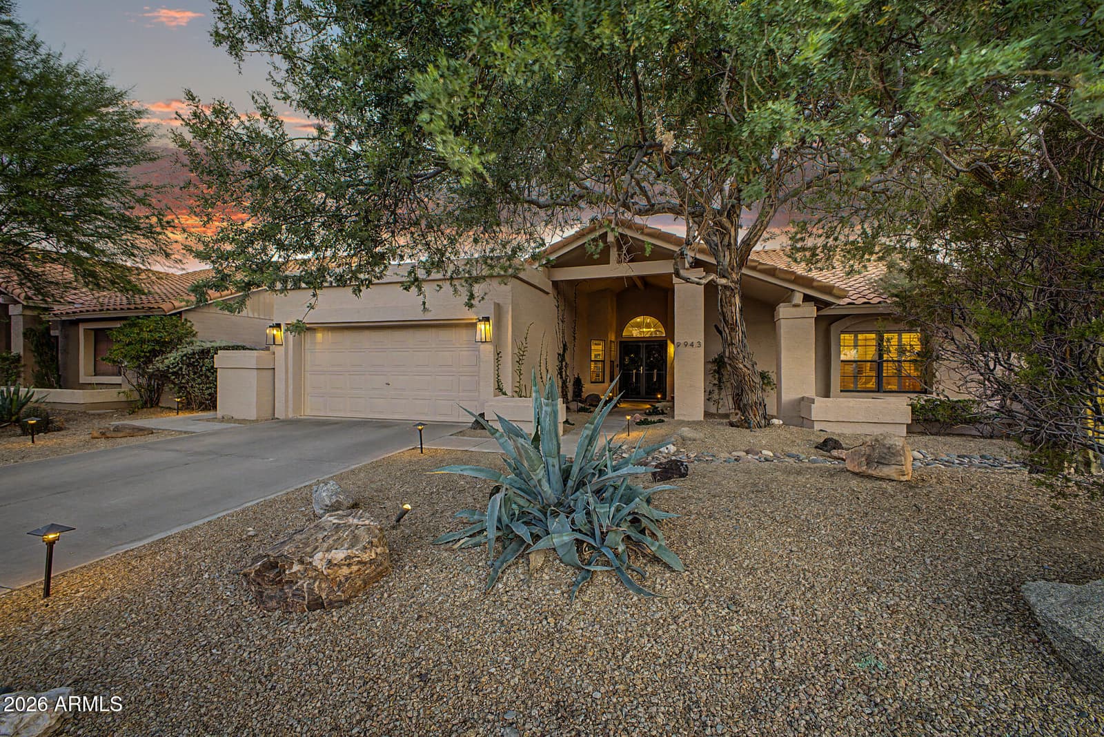 9943 E CAMINO DEL SANTO, Scottsdale, AZ 85260 — photo 3 of 44